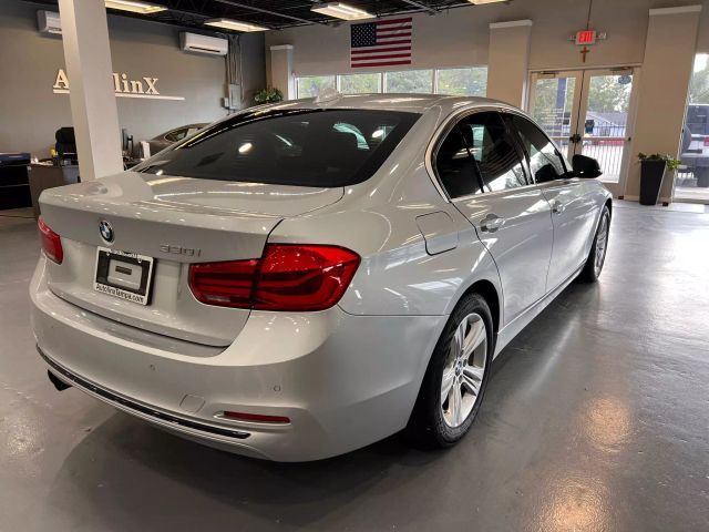 2018 BMW 3 Series 330i