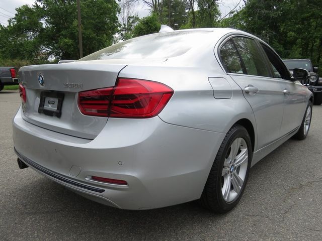 2018 BMW 3 Series 330i xDrive