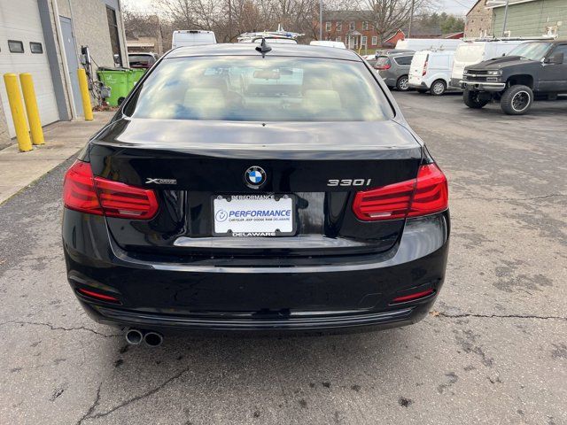 2018 BMW 3 Series 330i xDrive