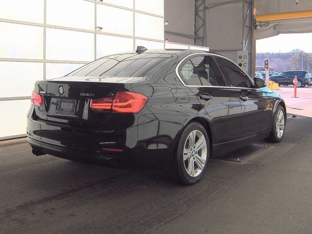 2018 BMW 3 Series 330i xDrive
