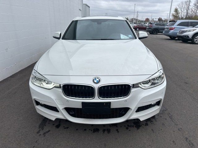 2018 BMW 3 Series 330i xDrive