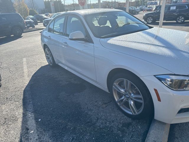 2018 BMW 3 Series 330i xDrive