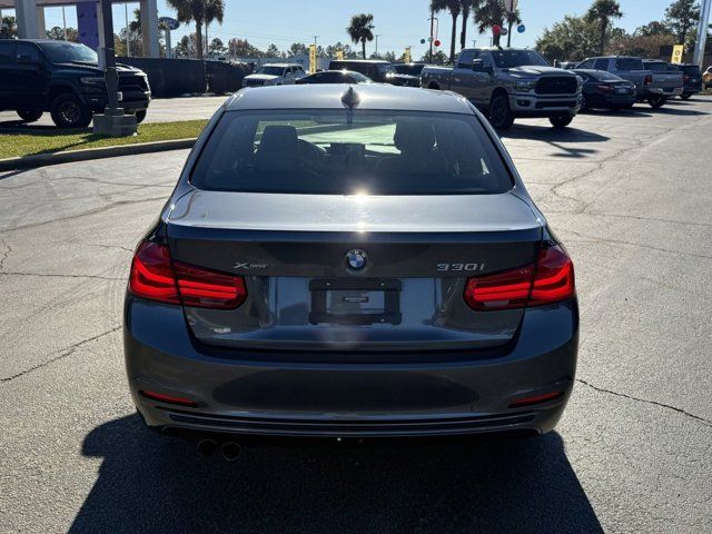 2018 BMW 3 Series 330i xDrive