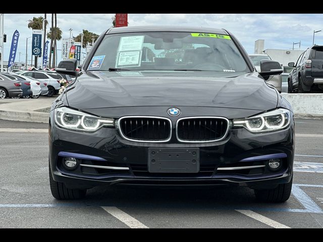 2018 BMW 3 Series 330i xDrive