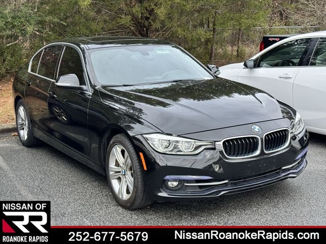 Used Black BMW 5 Series 550e xDrive For Sale Near Me | Auto Navigator