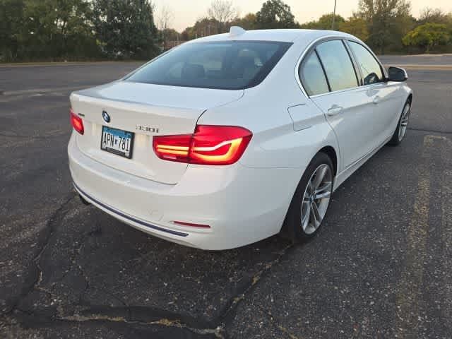 2018 BMW 3 Series 330i xDrive