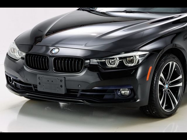 2018 BMW 3 Series 330i xDrive