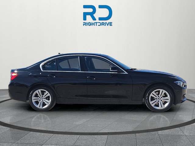 2018 BMW 3 Series 330i xDrive