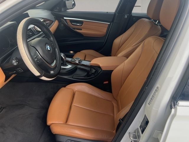 2018 BMW 3 Series 330i xDrive