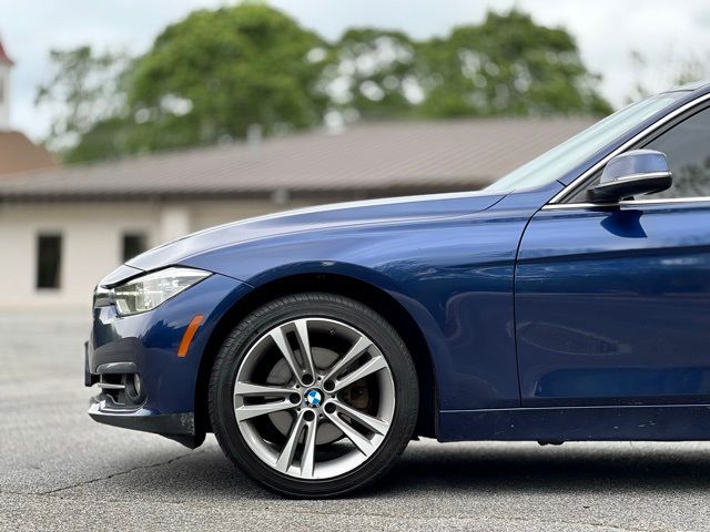 2018 BMW 3 Series 330i xDrive