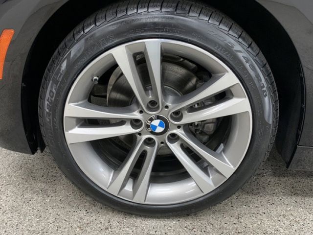 2018 BMW 3 Series 330i xDrive