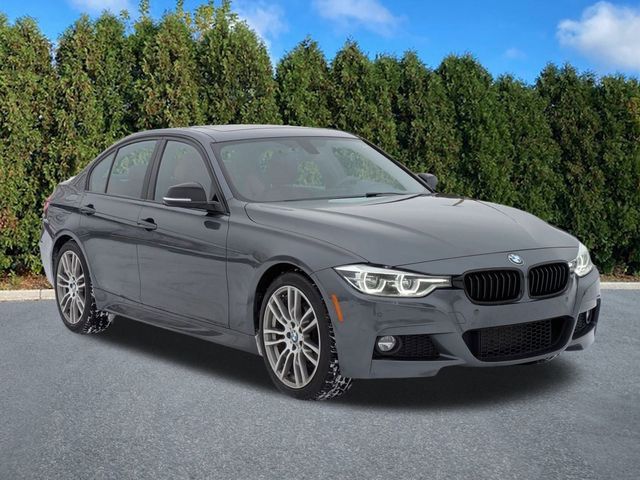 2018 BMW 3 Series 330i xDrive
