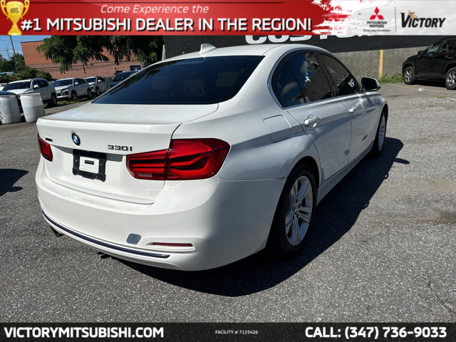 2018 BMW 3 Series 330i xDrive