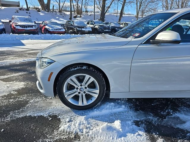 2018 BMW 3 Series 330i xDrive