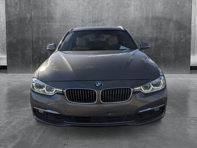 2018 BMW 3 Series 330i xDrive