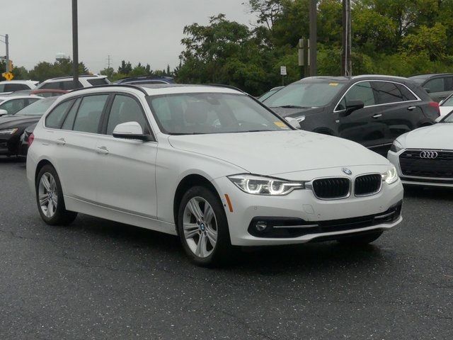 2018 BMW 3 Series 330i xDrive