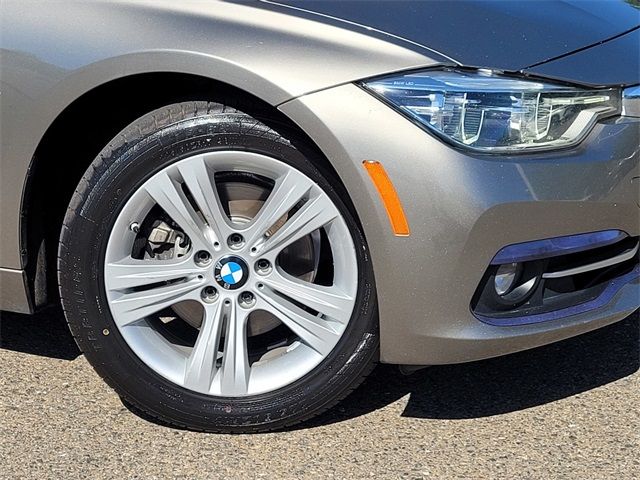 2018 BMW 3 Series 330i xDrive