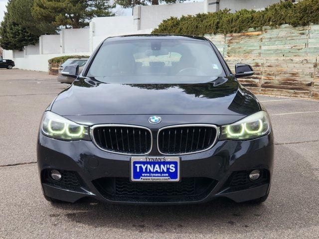 2018 BMW 3 Series 330i xDrive