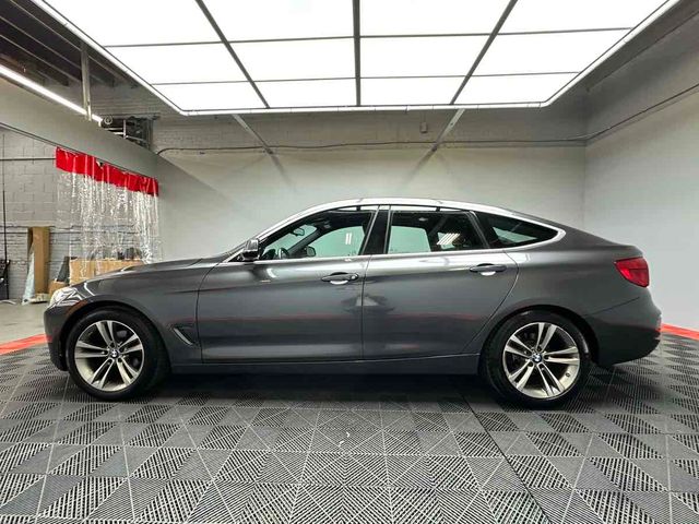 2018 BMW 3 Series 330i xDrive