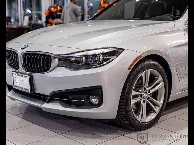 2018 BMW 3 Series 330i xDrive