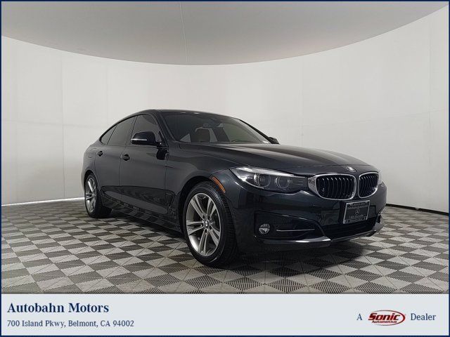 2018 BMW 3 Series 330i xDrive