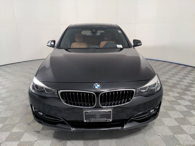 2018 BMW 3 Series 330i xDrive