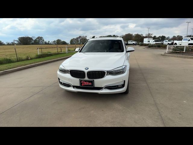 2018 BMW 3 Series 330i xDrive