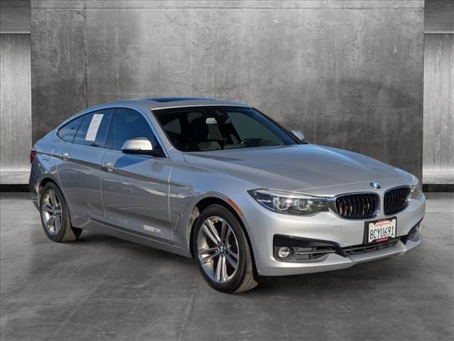 2018 BMW 3 Series 330i xDrive