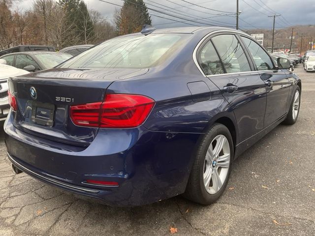 2018 BMW 3 Series 330i xDrive