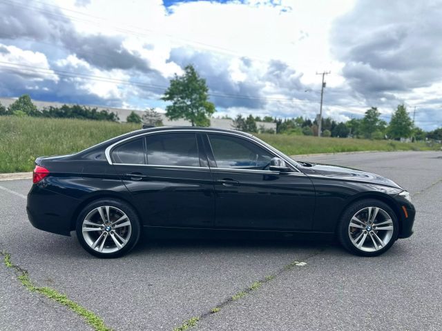 2018 BMW 3 Series 330i xDrive