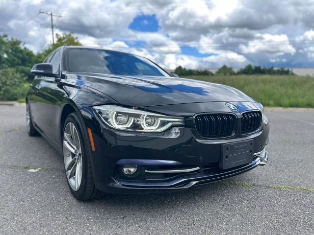 2018 BMW 3 Series 330i xDrive