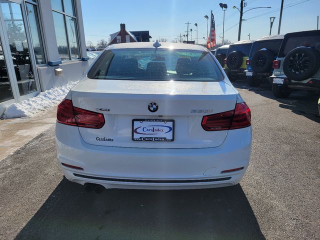 2018 BMW 3 Series 330i xDrive