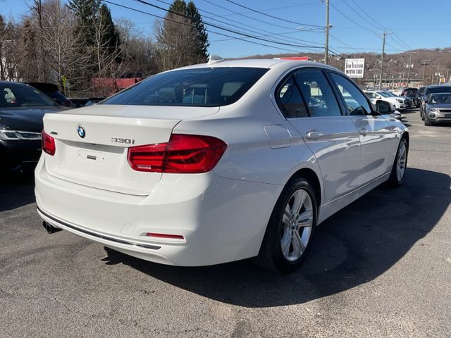 2018 BMW 3 Series 330i xDrive