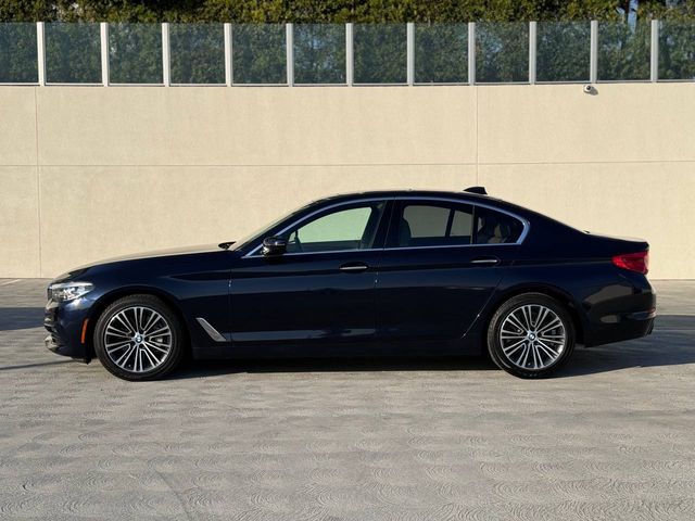 2018 BMW 5 Series 530i