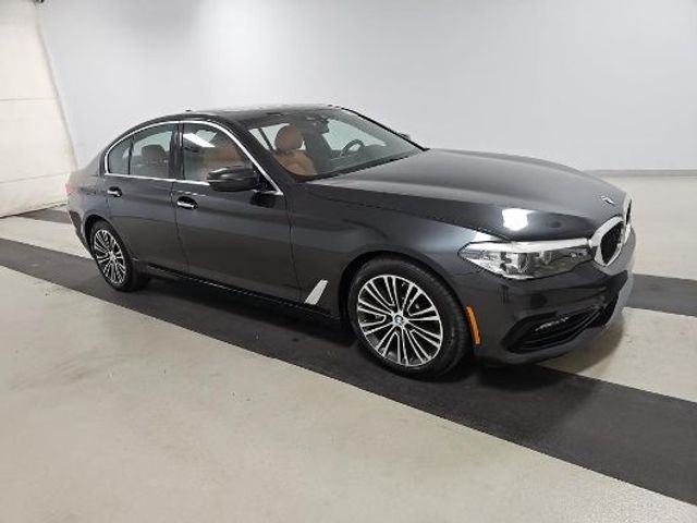 2018 BMW 5 Series 530i