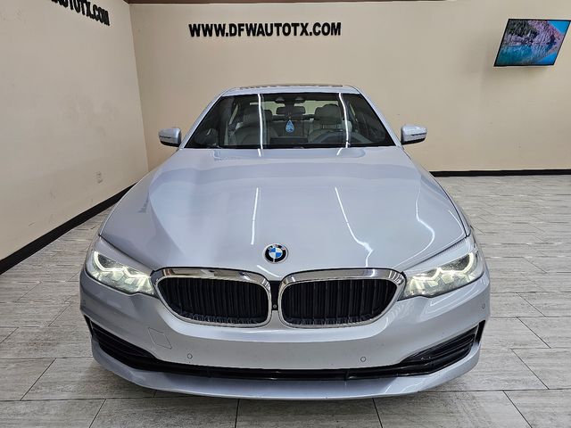 2018 BMW 5 Series 540i