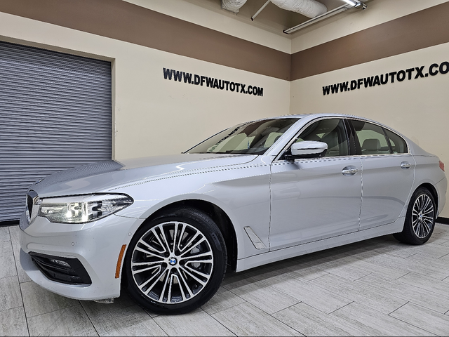 2018 BMW 5 Series 540i