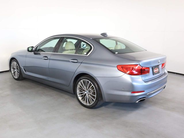 2018 BMW 5 Series 540i