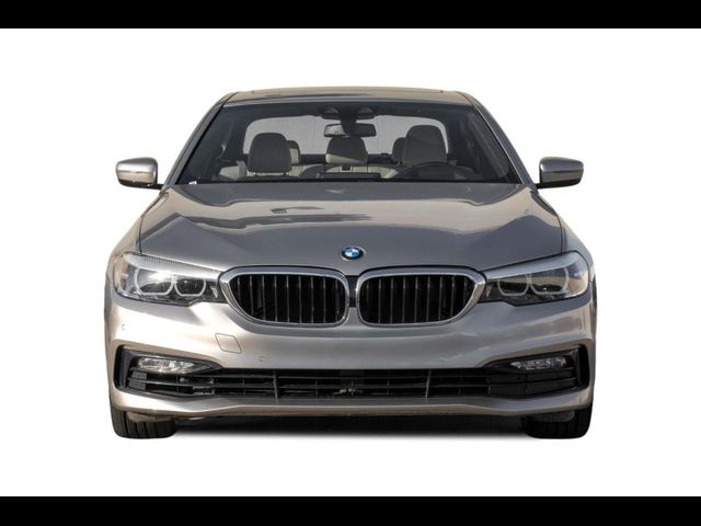 2018 BMW 5 Series 530i