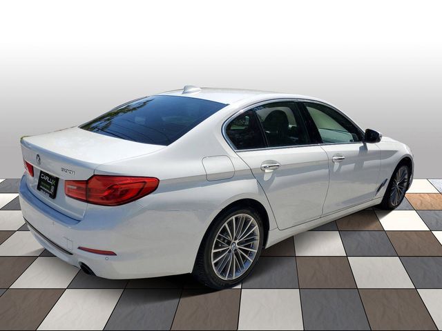 2018 BMW 5 Series 530i