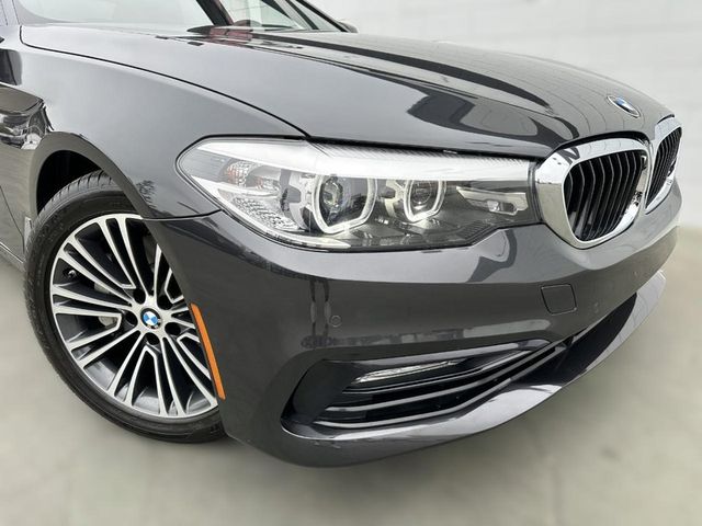 2018 BMW 5 Series 530i