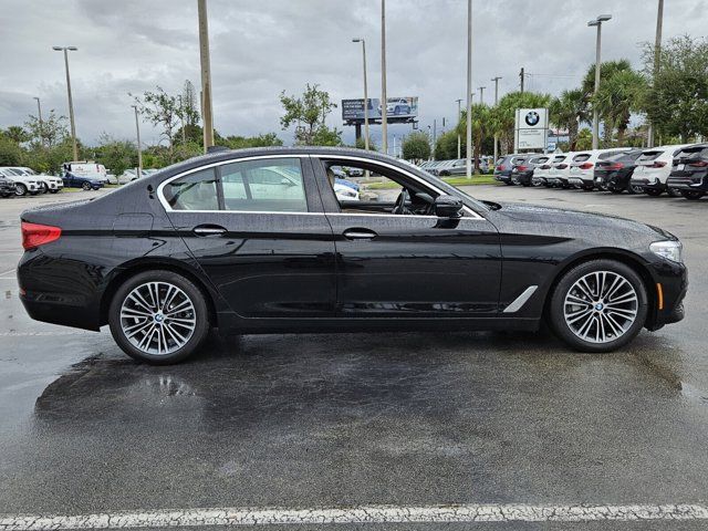 2018 BMW 5 Series 530i