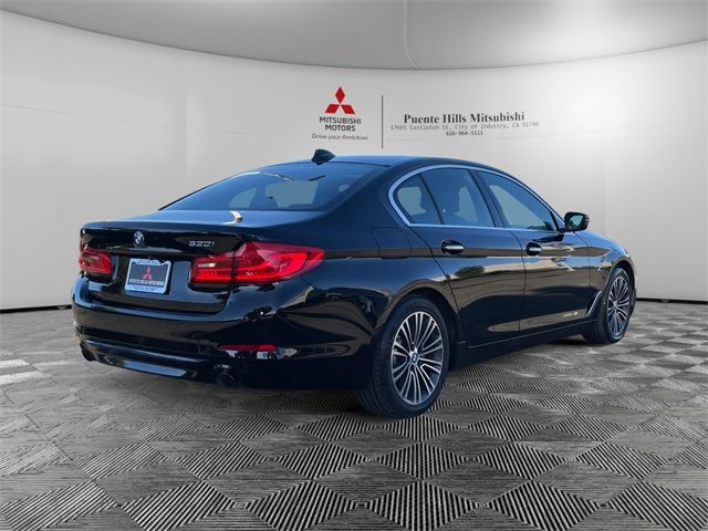 2018 BMW 5 Series 530i