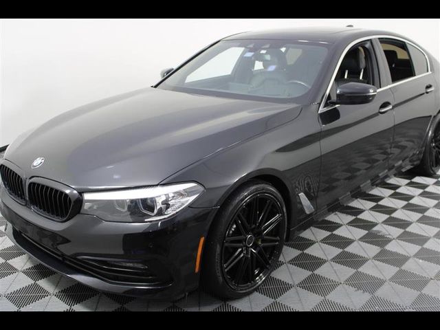 2018 BMW 5 Series 530i