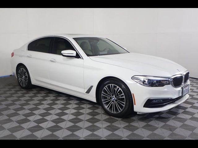 2018 BMW 5 Series 530i