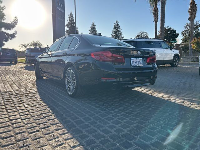 2018 BMW 5 Series 530i