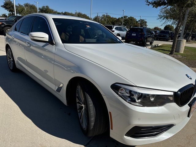 2018 BMW 5 Series 530i