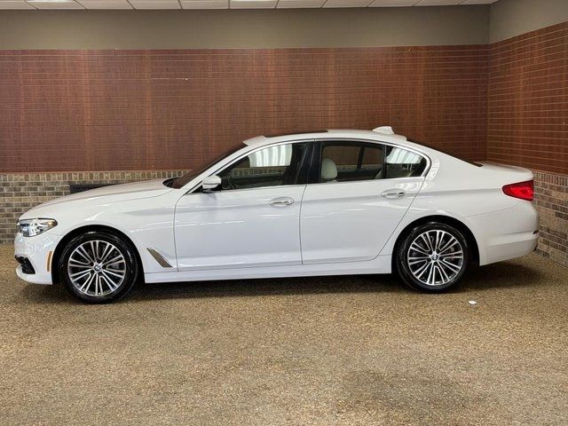 2018 BMW 5 Series 530i