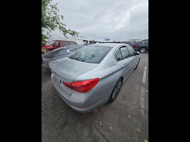 2018 BMW 5 Series 530i