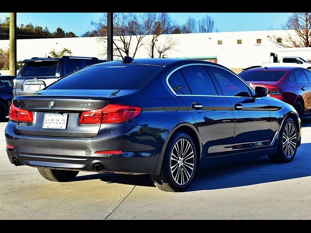 2018 BMW 5 Series 530i